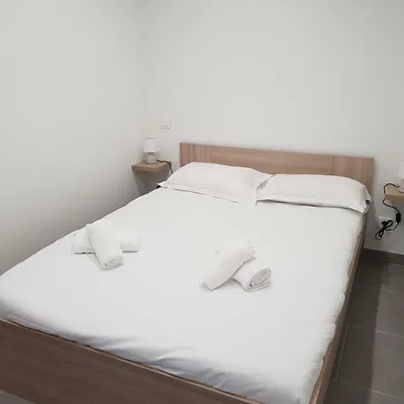 Apartment Davia Corte (Corsica)